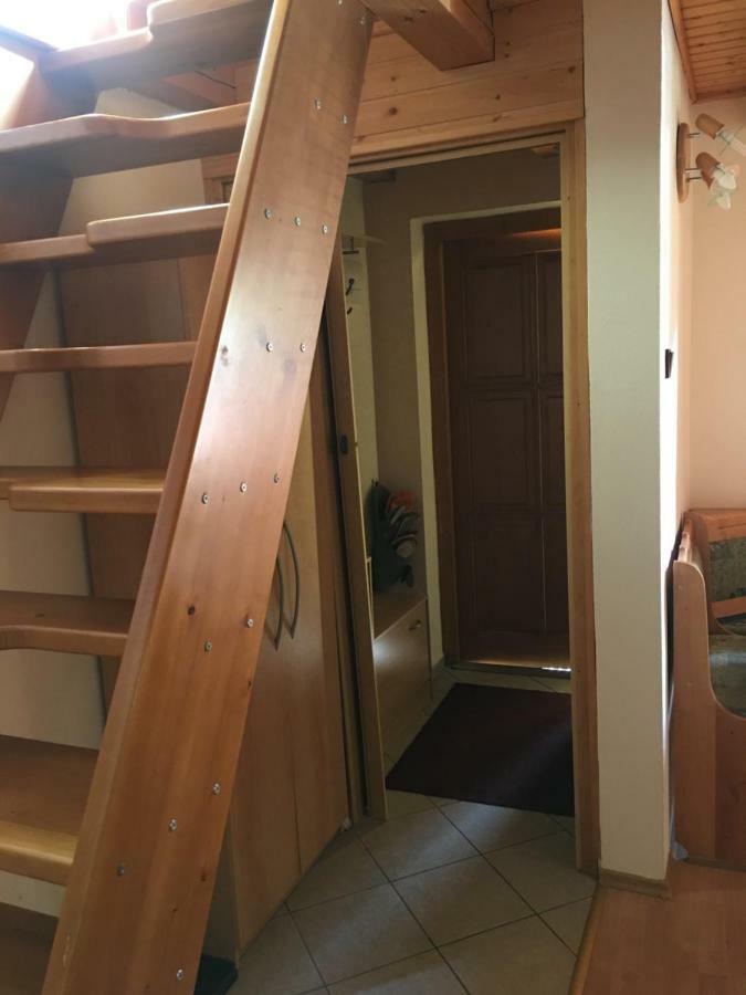 J&M Privat Appartement Závažná Poruba Buitenkant foto