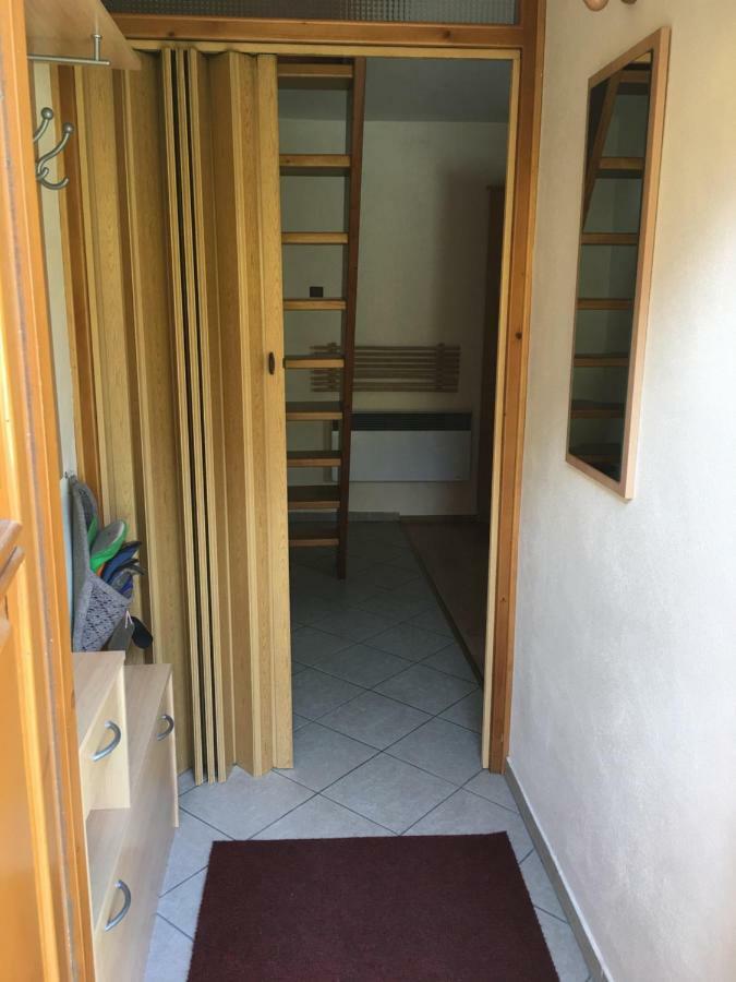 J&M Privat Appartement Závažná Poruba Buitenkant foto